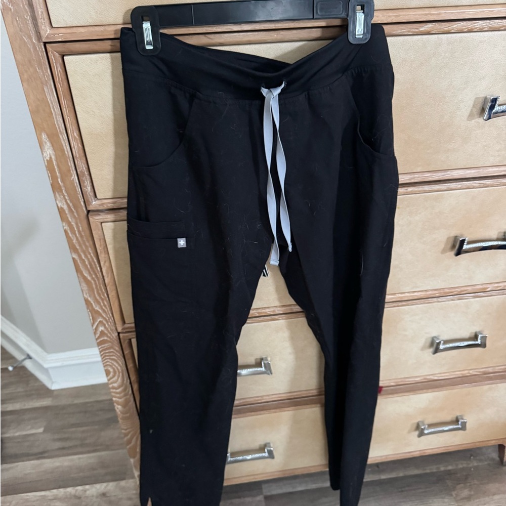 Figs Black Straight Leg - Picture 2 of 6